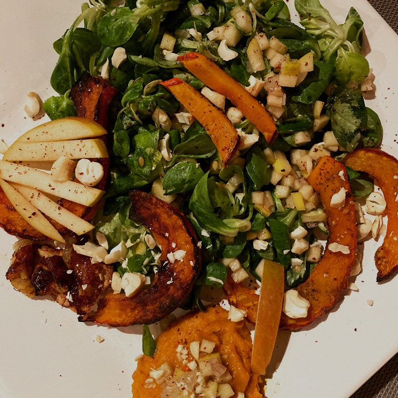 assiette-automnale-vegetarienne-potimarron-reine-reinettes