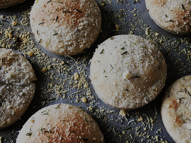 sables-parmesan-herbes-italie-1